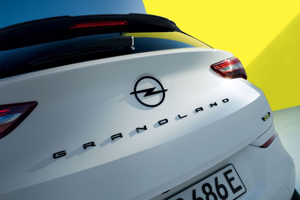Nový Opel Grandland GSe: Výkonné a stylové SUV